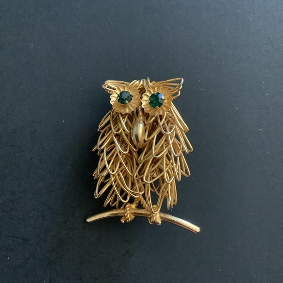 Direction One | Jewelry | Vintage Direction One Gold Tone Owl Brooch ...